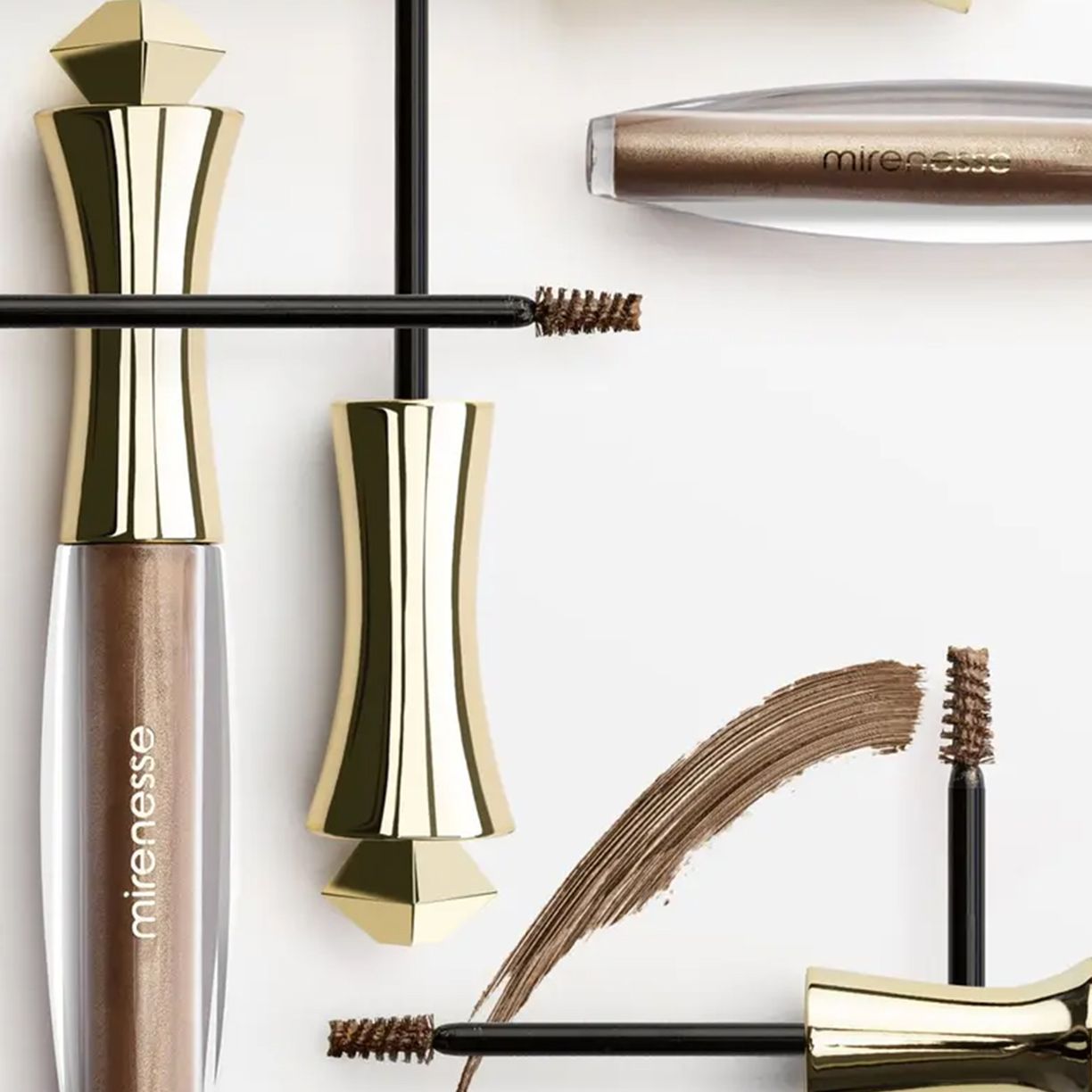Perfect Lashes Feat. MAC Cosmetics, Ardell & More